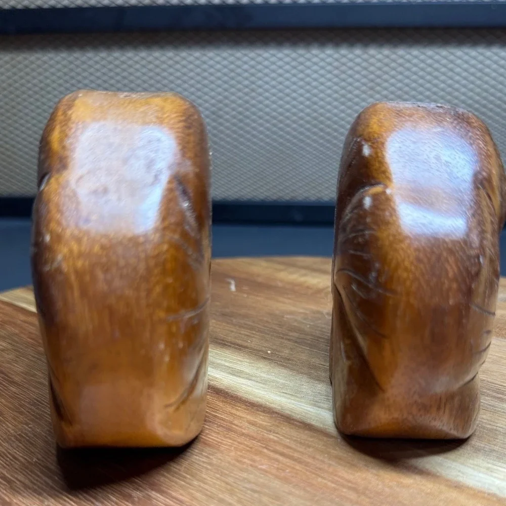 N/A handcrafted wooden